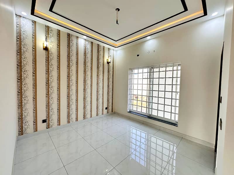 5 Marla Brand New Luxury House for Sale In AA Block Bahria Town Lahore 3