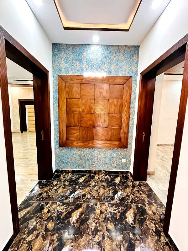1 Kanal Luxury Like A Brand New House Available For Sale Located In Jasmine Block Near To Talwar Chowk Bahria Town Lahore 8