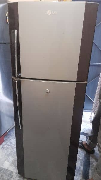 LG Refrigerator import from Dubai 1