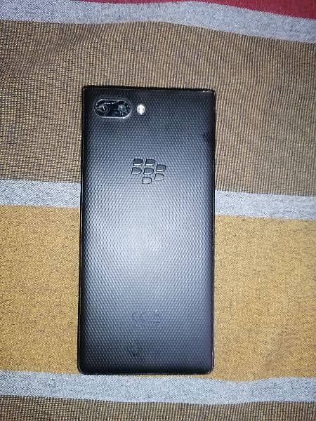 BlackBerry Key2 1