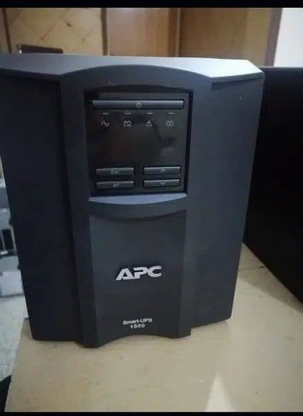 APC SMART UPS and Dry, lithium batteries available 6