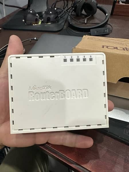 mikrotik router board 750 2