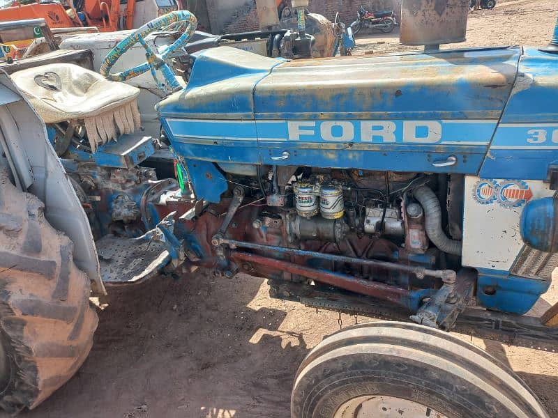 sale trali tractor 3610 Ford in chiniot 3