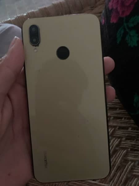 huawei p20 lite 4/64 urgent sale with box nd original charger 6