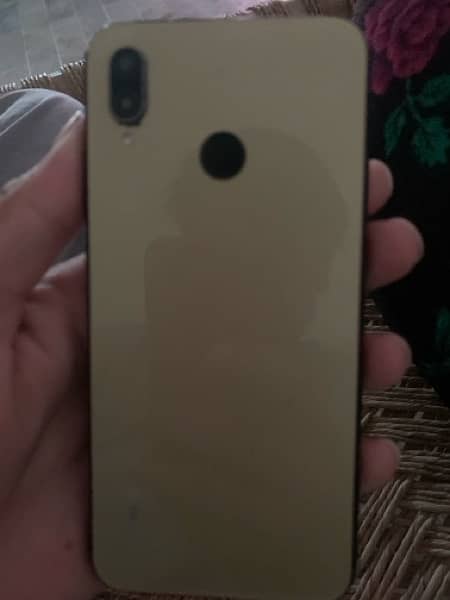 huawei p20 lite 4/64 urgent sale with box nd original charger 8