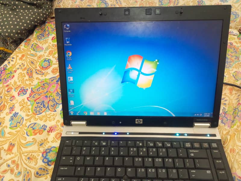 HP Elitebook 6930p Core 2 dou Laptop 0
