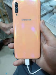 Samsung a70 non pta koi masla nai oled lagi Hoi hai 128 GB