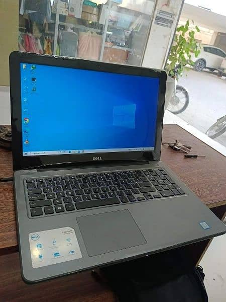 Dell inspiron Core i5 7th Gen laptop (8/240 SSD). 0