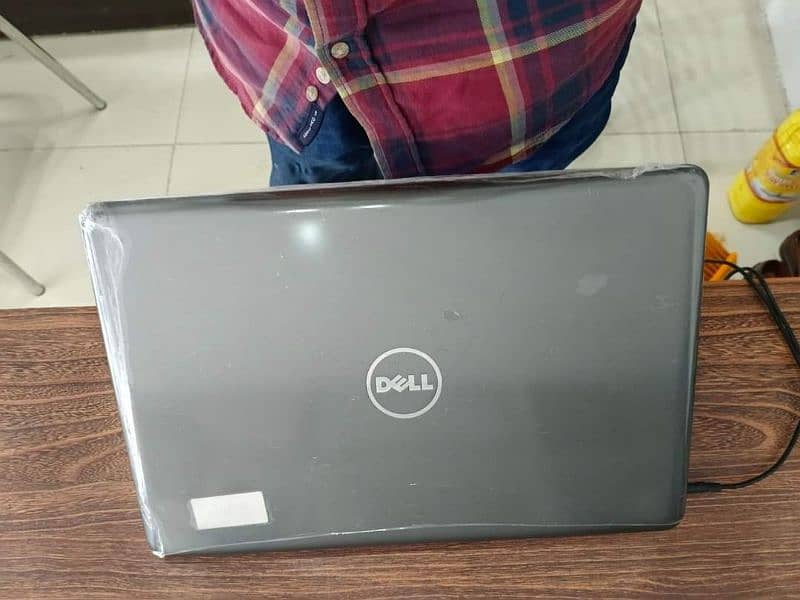 Dell inspiron Core i5 7th Gen laptop (8/240 SSD). 3