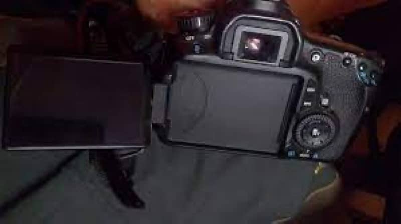 Canon 60D with 18-55 Original Lens 1