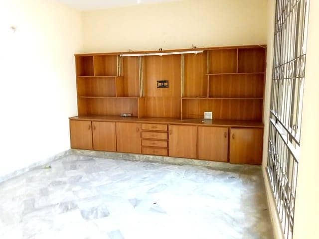 BEAUTIFUL UPPER PORTION AVAILABLE FOR RENT IN JOHAR TOWN 1