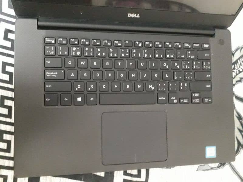Dell Precision 5520 i5 7th gen HQ processor laptop 3