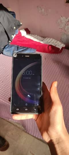 Infinix hot 4