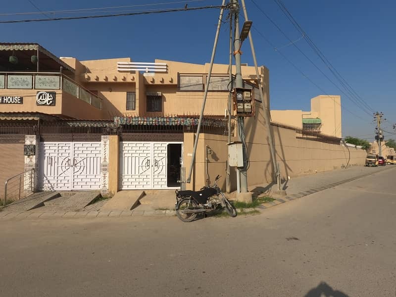 Highly-coveted Corner 120 Square Yards House Is Available In KN Gohar Green City For sale 4