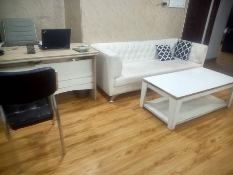 1000 Sqft 2 Bedroom Furnished Office Is Available For Rent 2