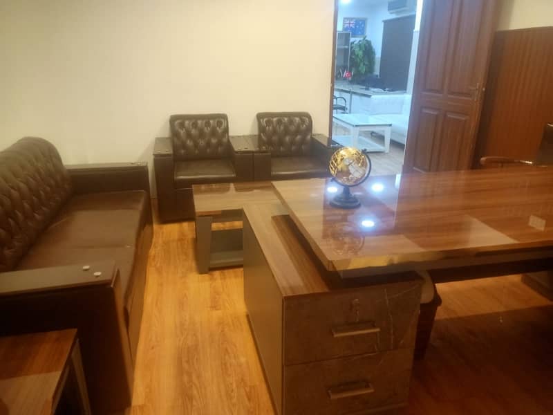 1000 Sqft 2 Bedroom Furnished Office Is Available For Rent 7