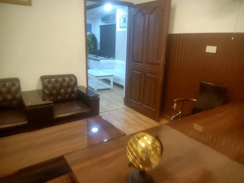 1000 Sqft 2 Bedroom Furnished Office Is Available For Rent 9