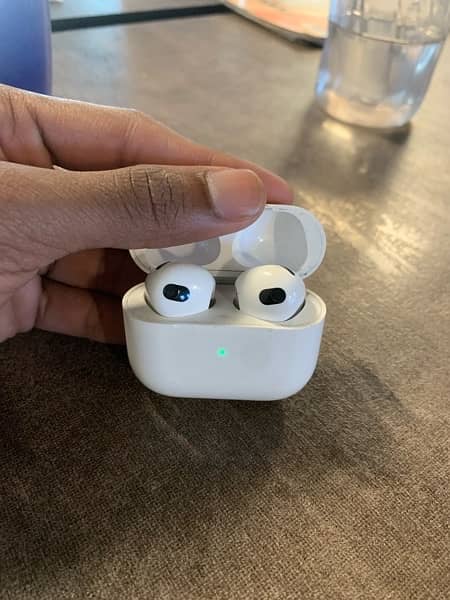 Apple Airpods 3rd Generation 2