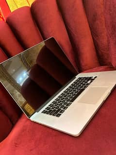 Apple MacBook Pro 2015 Model  (i7) 16gb Ram & 512gb