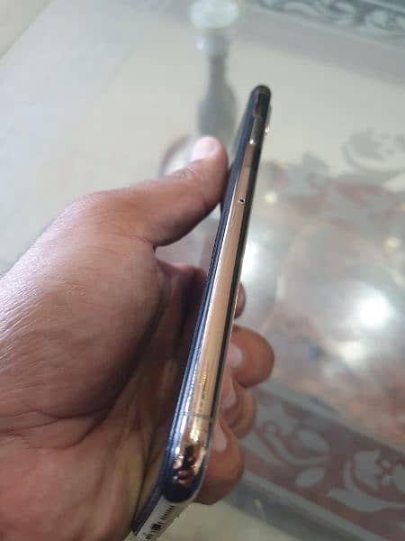 iphone xs Max 64GB PTA approved 1