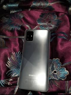Samsung A51 mother board kharab hey.