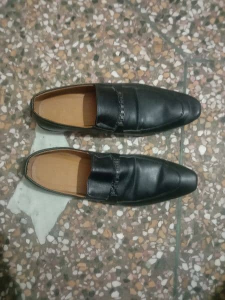 black shoes 0