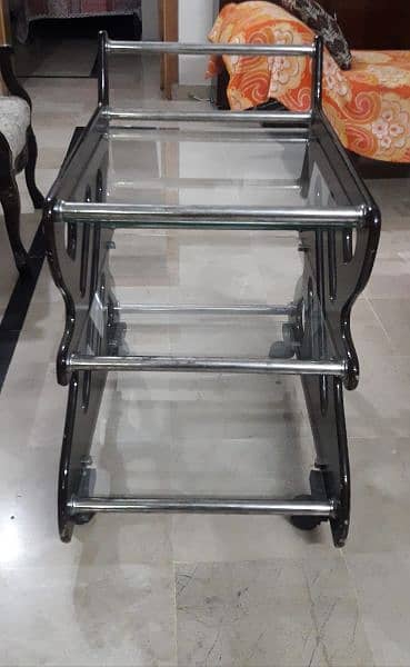 Trolley in good condition almost new. 4