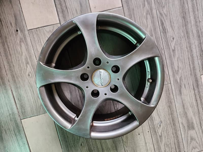 Branded 16 inch Alloy Rims from Japan 0