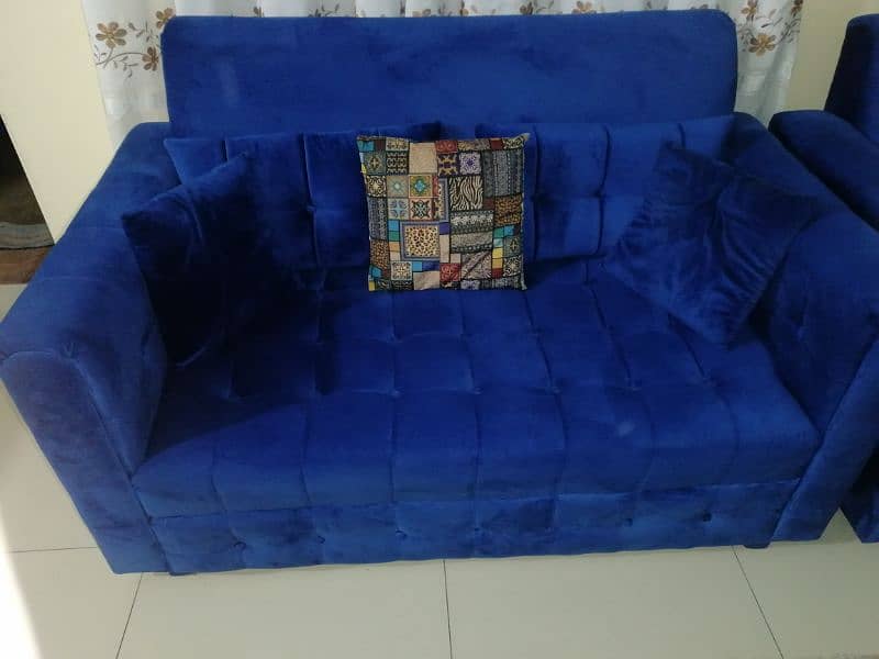 used but new sofa set in reasonable price 2