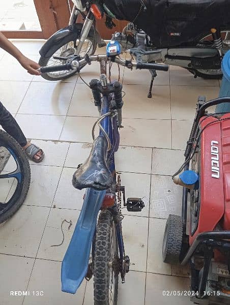 kids cycle with gear in good price and condition 8