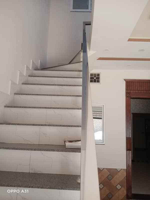 5 Marla brand New Modern Design Front Elevation Triple Story House Urgent For Sale Prime Location in Sabzazar Lahore Contact Al Hafiz Real Estate *03099999260-03004031408* 10