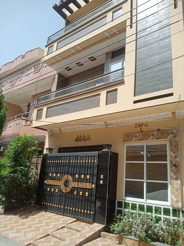 5 Marla brand New Modern Design Front Elevation Triple Story House Urgent For Sale Prime Location in Sabzazar Lahore Contact Al Hafiz Real Estate *03099999260-03004031408* 23