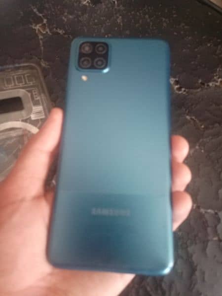 4/128 ha Samsung Galaxy A12 1