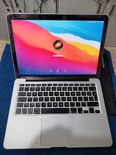 MacBook Pro retina 2014 Mid core i5 8gb ram 128gb original charger