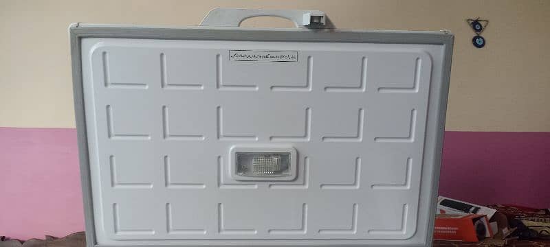 pel refrigerator brend new 1 months use 5 year warranty  03305499606 2
