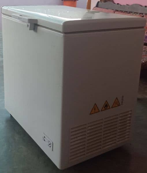 pel refrigerator brend new 1 months use 5 year warranty  03305499606 4