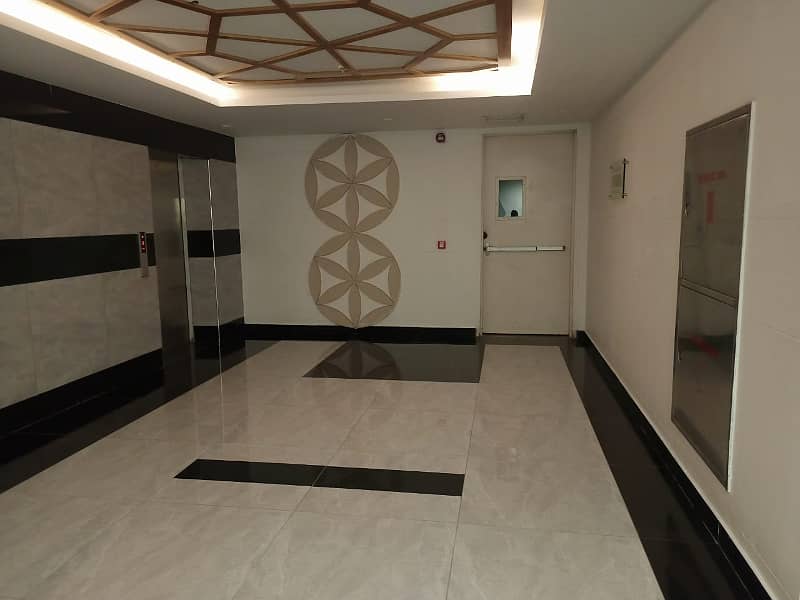 Pent House Duplex 3 Bedroom Luxury Apartment Un Furnished For Sale Gold Crest Mall And Residency Dha Phase 4 15
