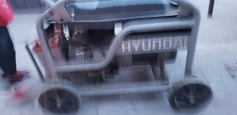 Hyundai Generator 3500 kv All ok Sulf Start 3