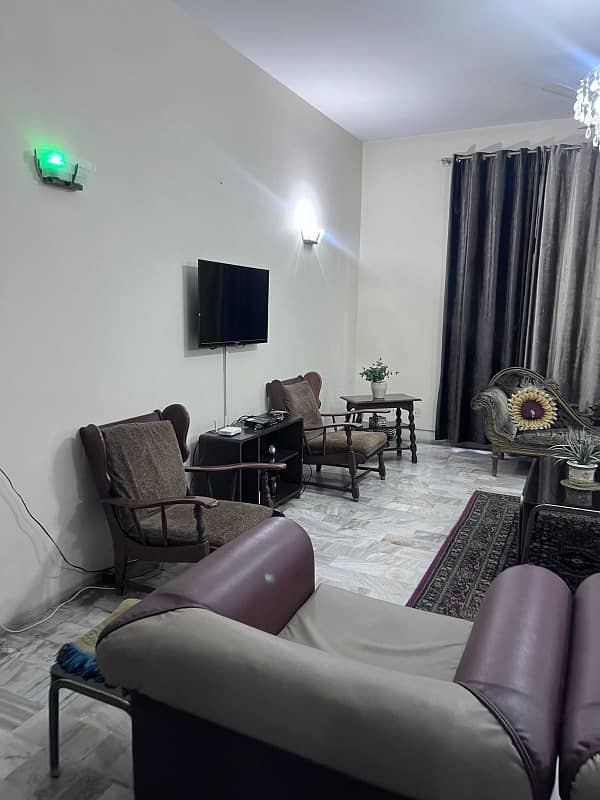 1 Kanal Beautiful House Available For Sale in P Block Model Town Ext Lahore 37