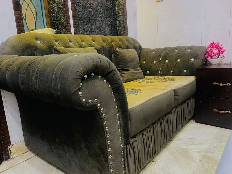 3 2 1 sofa set in good condition 2
