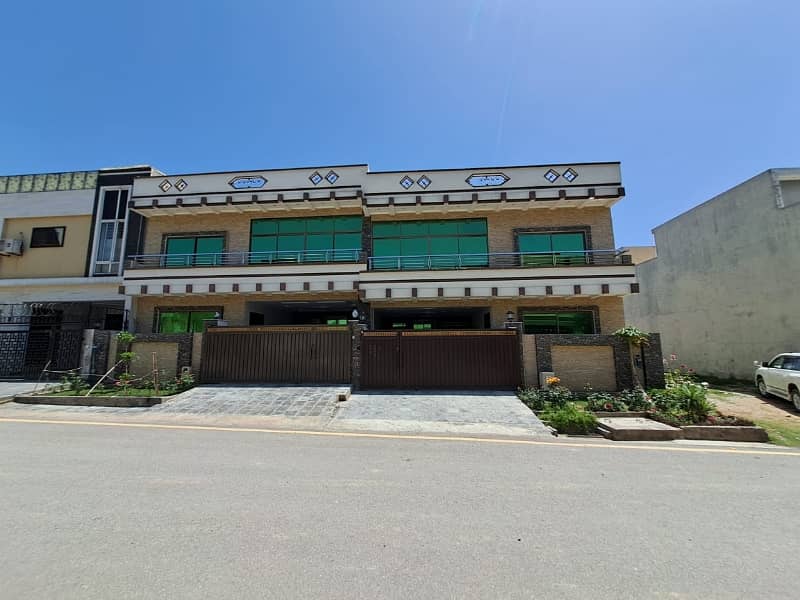 House Of 7 Marla In Faisal Town - F-18 For Sale 2