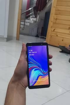 Samsung A7 2018 4/128 Dual sim pta Approved