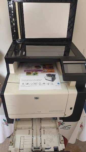 Laser jet hp pro CM1415fn colour printer 4