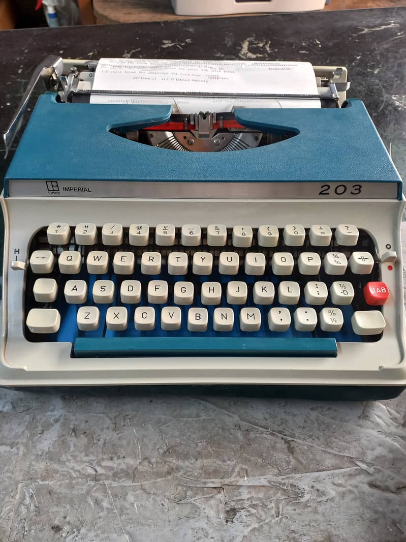 Typewriters 0