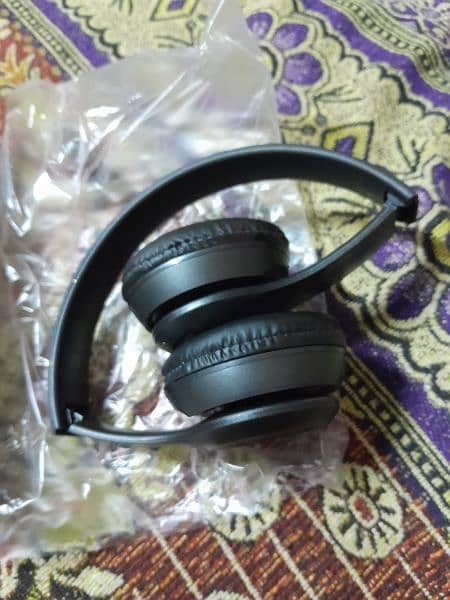 P47 headphones new best for gaming and calls 4