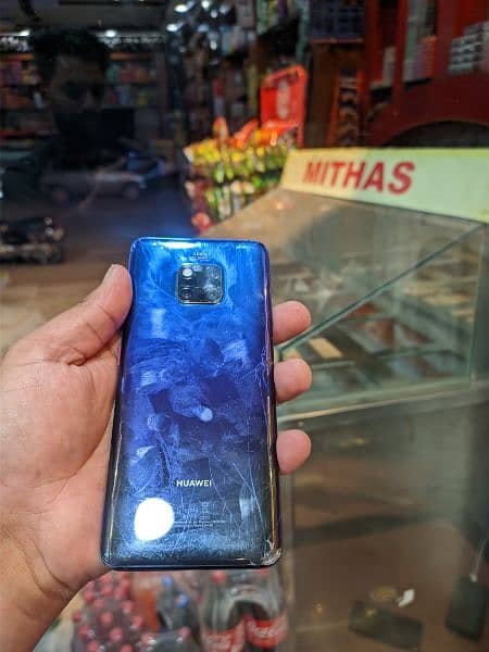 huawei Mate 20 pro .  6 /128 used condition 10/8  dual sim working 3