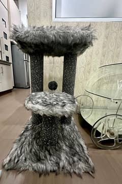 Beautiful Cat Scratch post