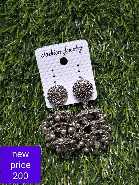 earrings new 200 0