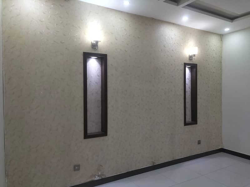 8 marla house available for rent in umar block bahria town lahore 6