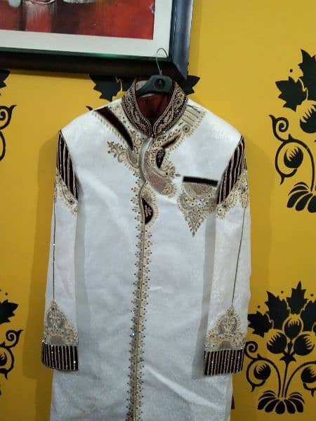 Groom sherwani Only 1 time used in Good condition 5